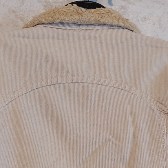 Gap Button Down Lined Jacket  Sz L   Box - Picture 2 of 10